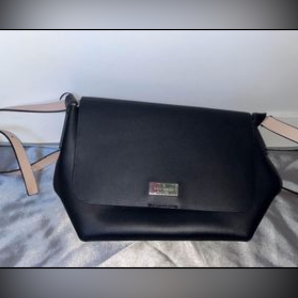 black Kate spade purse